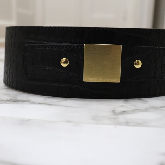Adrienne Vittadini Belt - Picture 2 of 6
